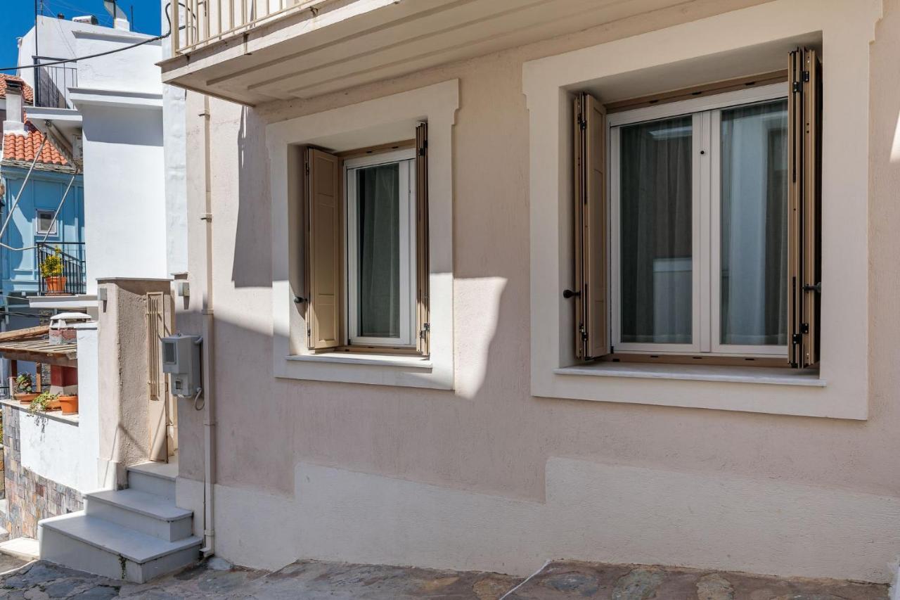 Syraino Apartment Skopelos Town Exterior photo